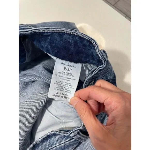 Kancan Selena Light Wash Mid Rise Flare Jeans with Raw Hem size 9/28 - Picture 9 of 13